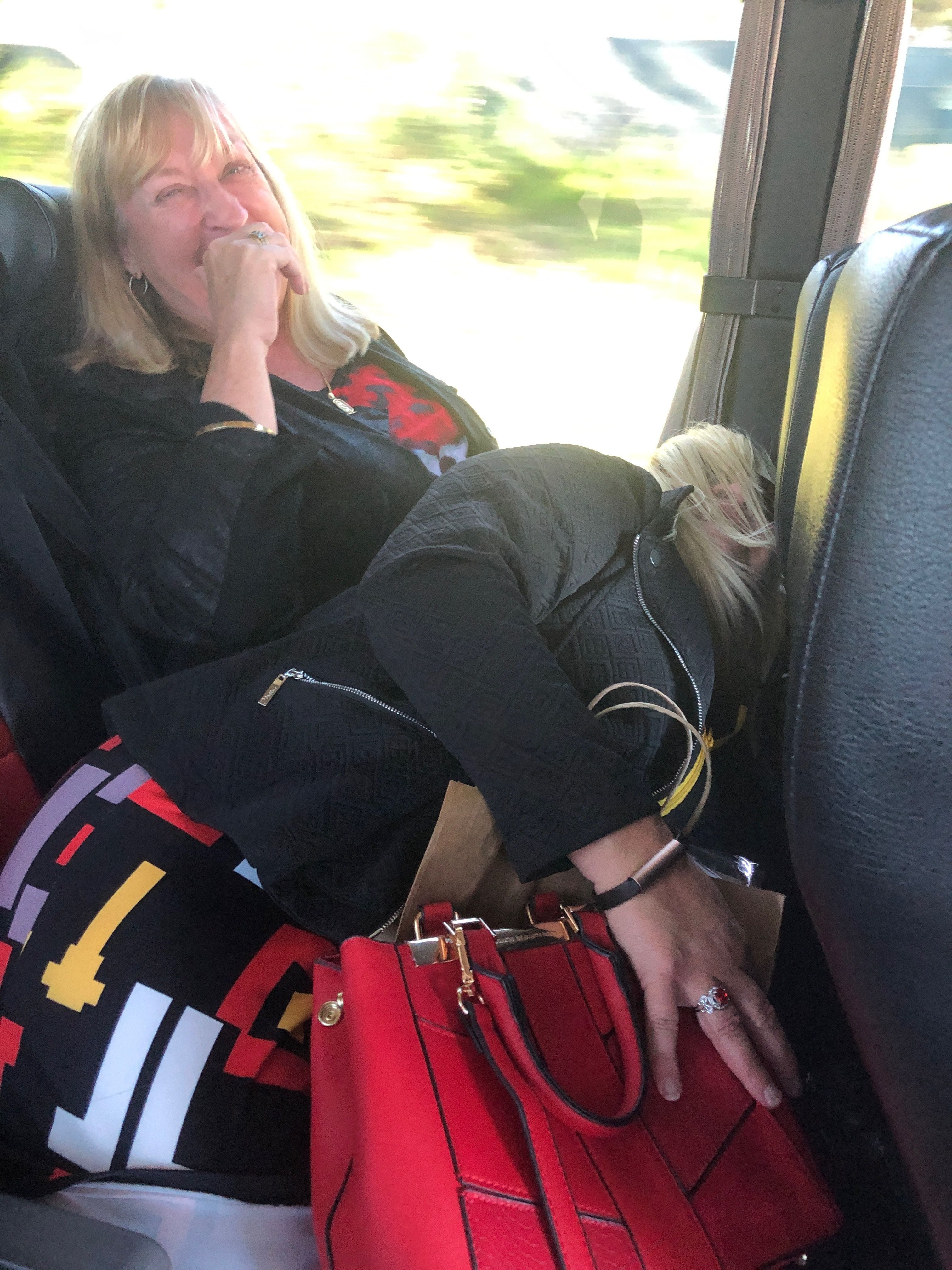 Hydro Majestic Public Day Tour Image -5da9269289a60